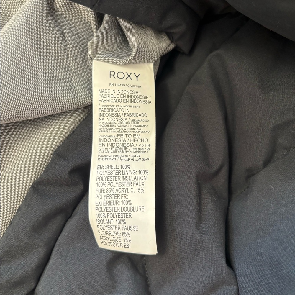Roxy Black Parka with Faux Fur Trim - Picture 7 of 9